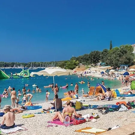 Crostar Apartamento *