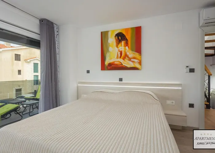 Crostar Pjescana Uvala