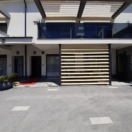 Apartment Crostar Pjescana Uvala