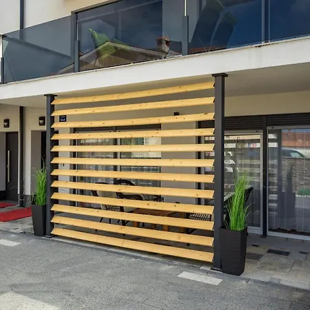 Apartamento Crostar
