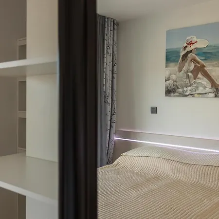 Crostar Apartamento