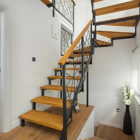 Apartment Crostar Pjescana Uvala