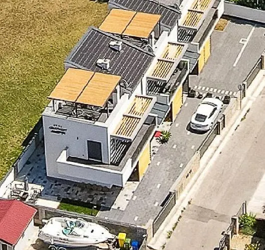 Crostar Pjescana Uvala